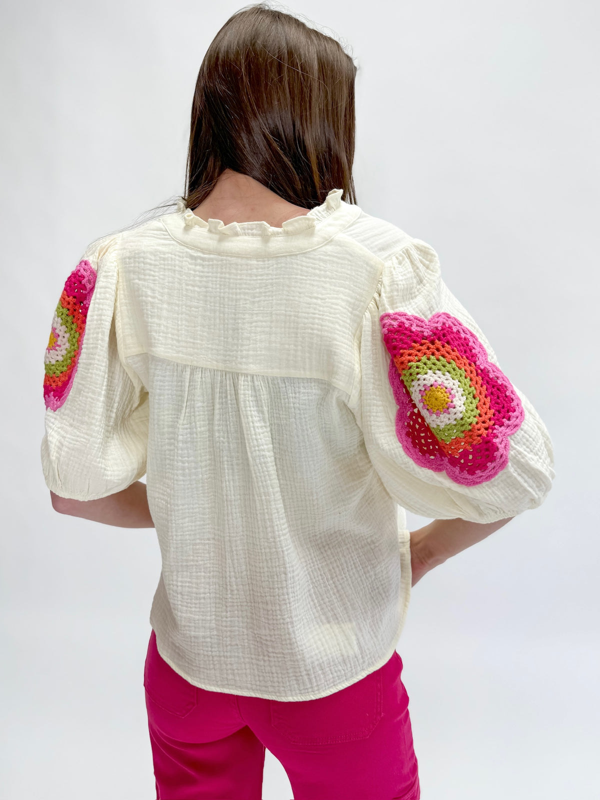 Cream Gauze V-Neck Top With Multi Flower Crochet