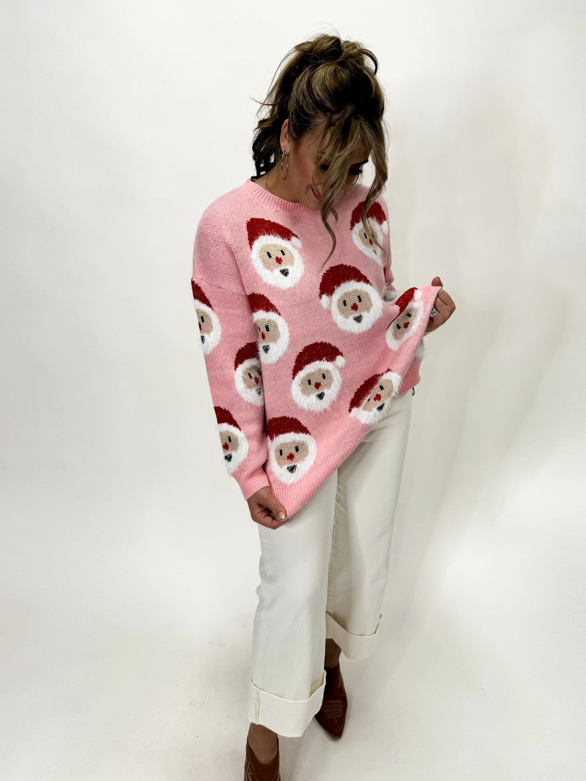 Santa’s Little Helper Sweater Light Pink