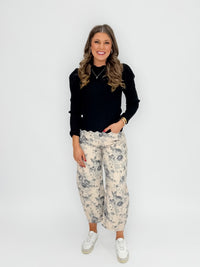 Black Scalloped Ribbed Sweater