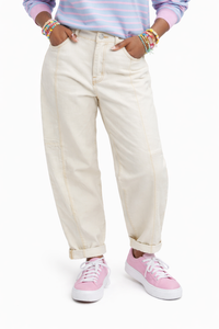 Risen  High Rise Cream Barrel Jeans with Topstitching