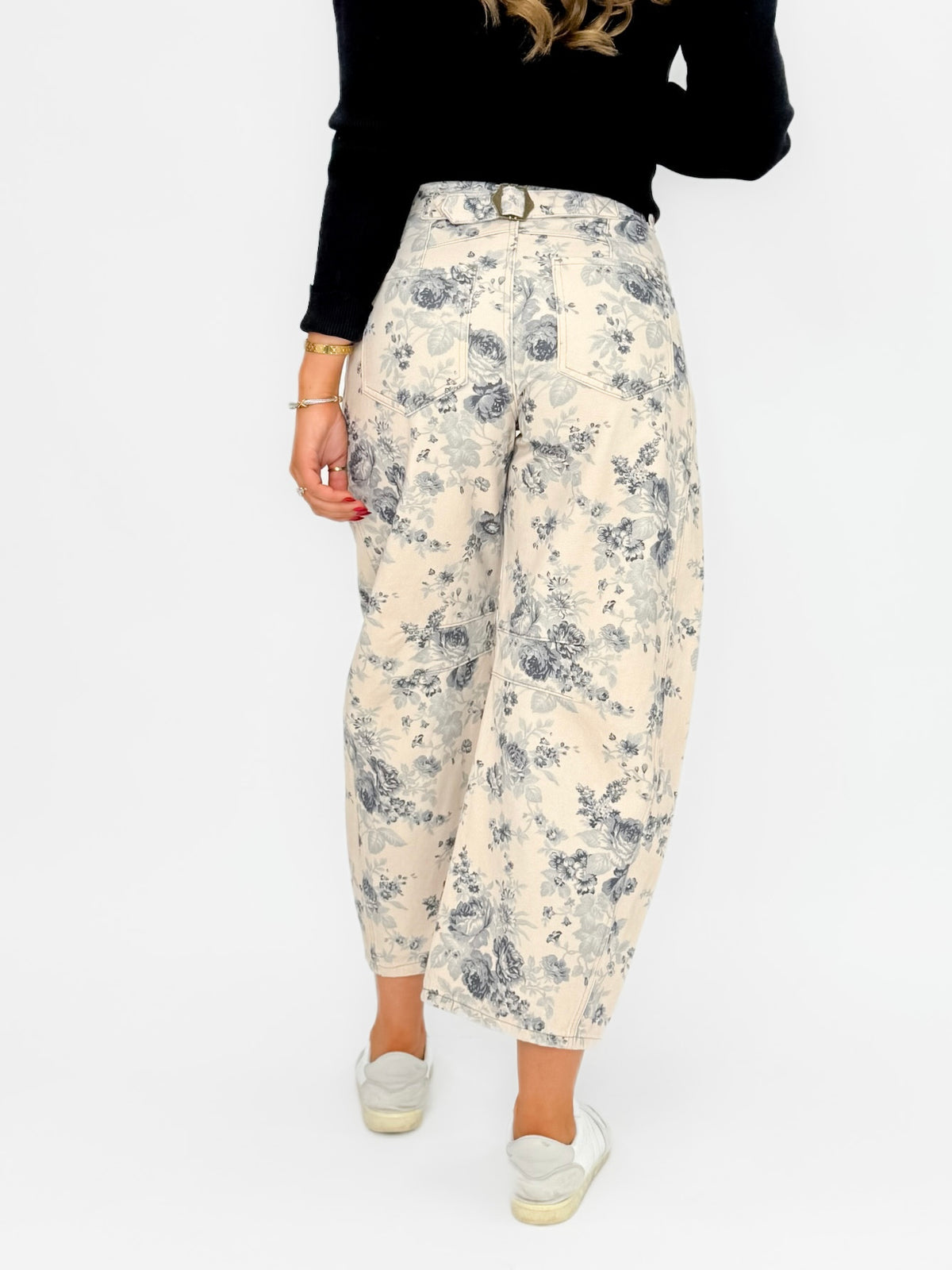 Vintage Bloom Floral Barrel Jeans