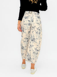 Vintage Bloom Floral Barrel Jeans