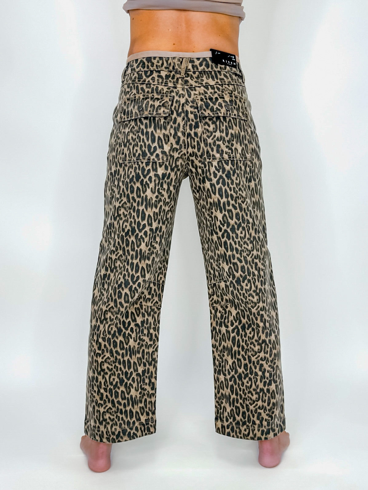 Risen Mid-Rise Cropped Relaxed Leopard Print Wide Leg Denim Jeans