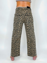 Risen Mid-Rise Cropped Relaxed Leopard Print Wide Leg Denim Jeans