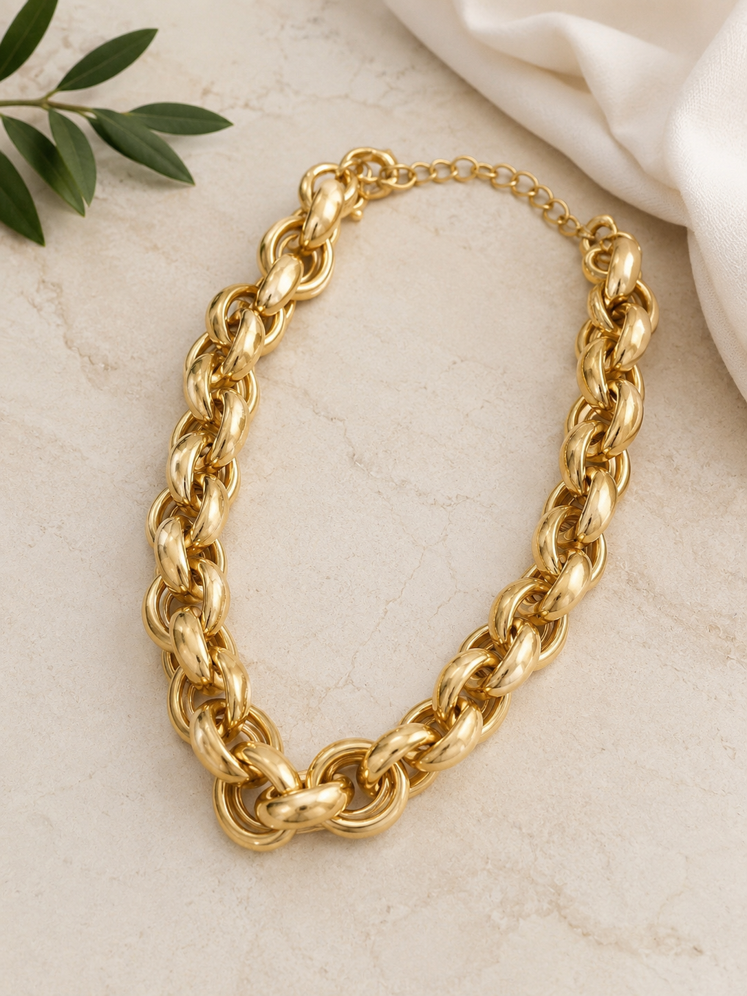 The Fifth Avenue Chain Necklace