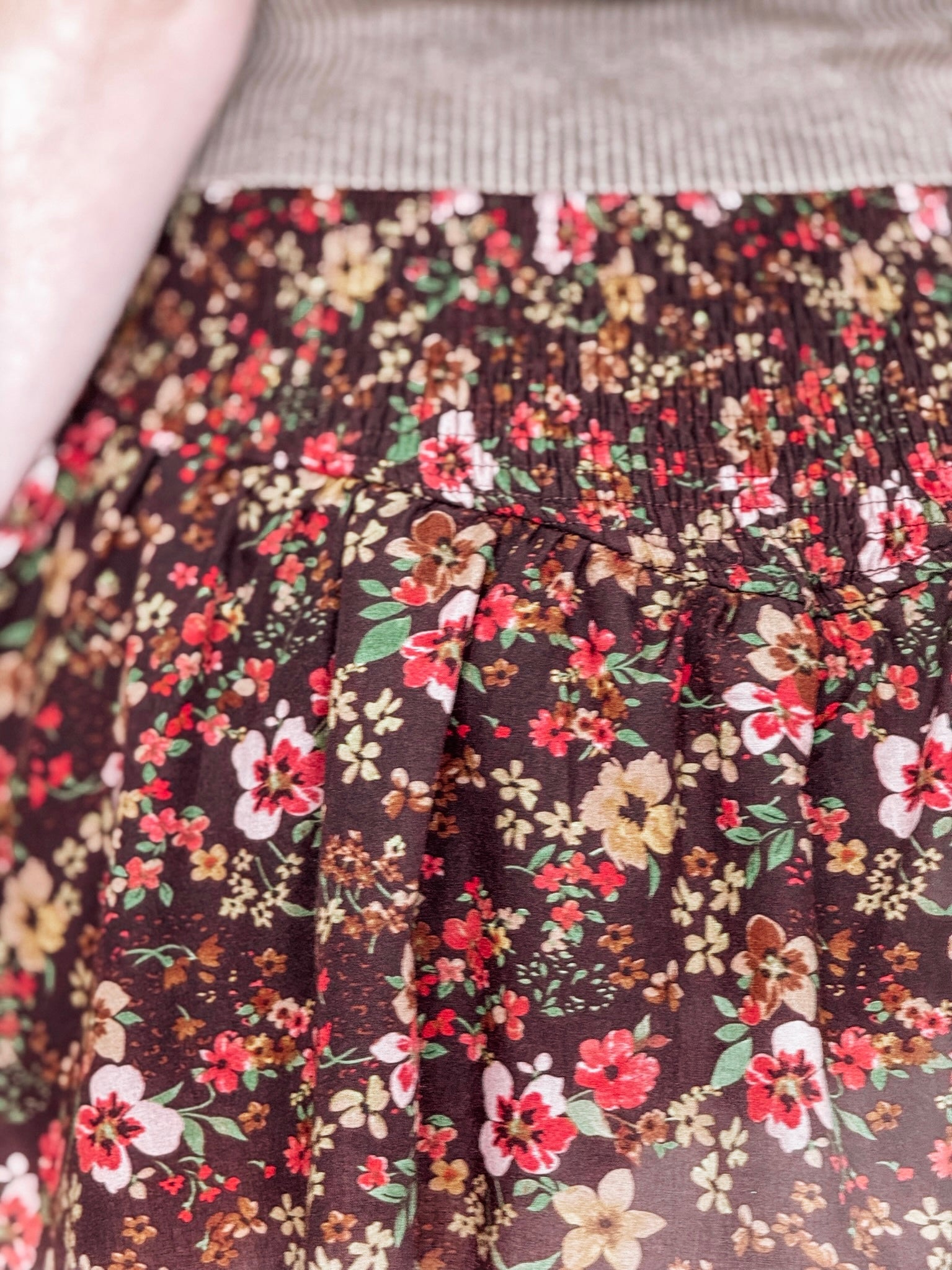 Brown Multi Dainty Floral Ruffle Skirt – Scrap-Work