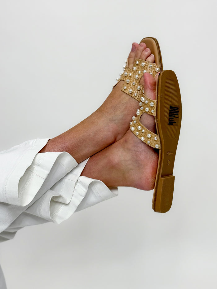 Pearl Coast Raffia Slides