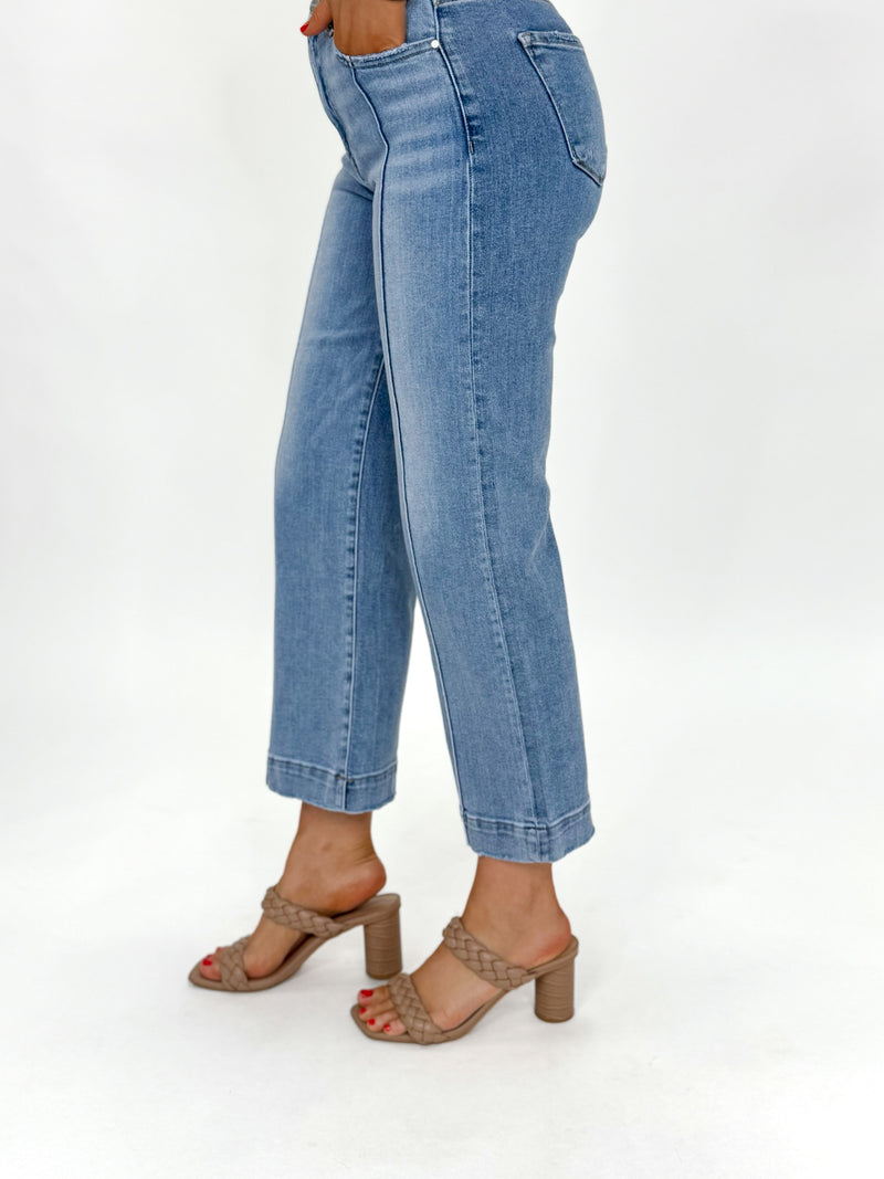 Risen High Rise Crop Wide Leg Jeans With Front Seam Light Wash